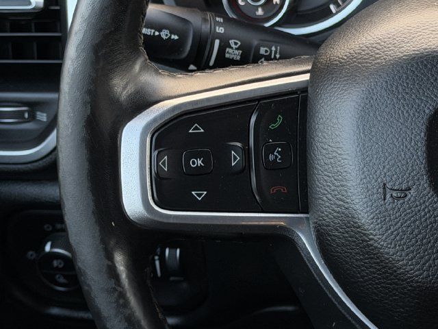 Used 2019 RAM 1500 Laramie AWD/4WD image 14