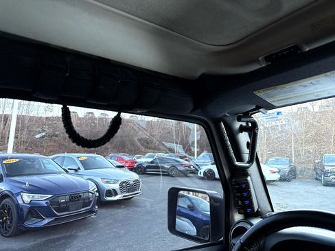 Used 2016 Jeep Wrangler Unlimited Sport w/ Quick Order Package 24S image 36