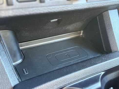 Used 2022 Toyota Tacoma TRD Sport image 6