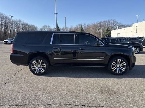 Used 2018 GMC Yukon XL Denali w/ Denali Ultimate Package image 13