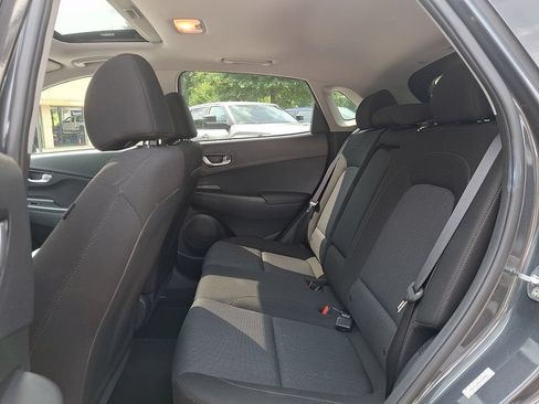 Used 2022 Hyundai Kona SEL w/ Convenience Package AWD/4WD image 10