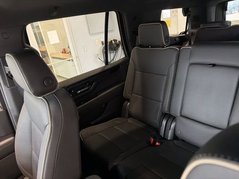 Used 2026 GMC Yukon Elevation AWD/4WD image 20