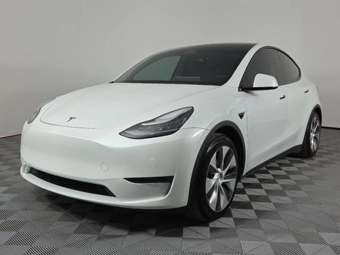 Used 2020 Tesla Model Y Long Range AWD/4WD image 3