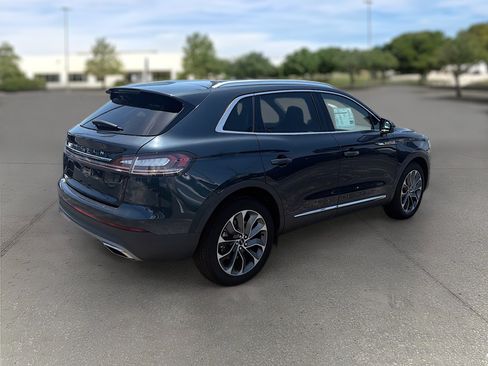 Certified 2023 Lincoln Nautilus Reserve AWD/4WD image 7