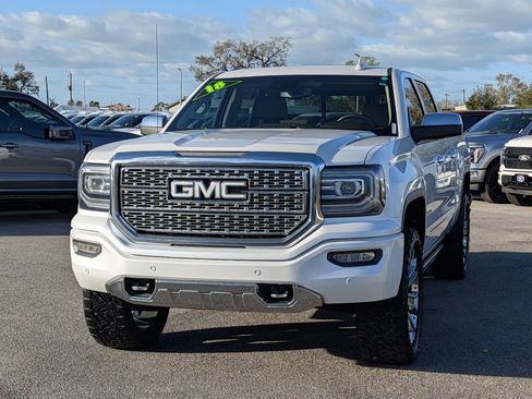 Used 2018 GMC Sierra 1500 Denali w/ Denali Ultimate Package image 7