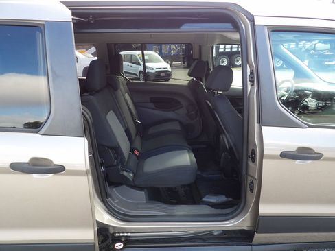 Used 2020 Ford Transit Connect XL image 32