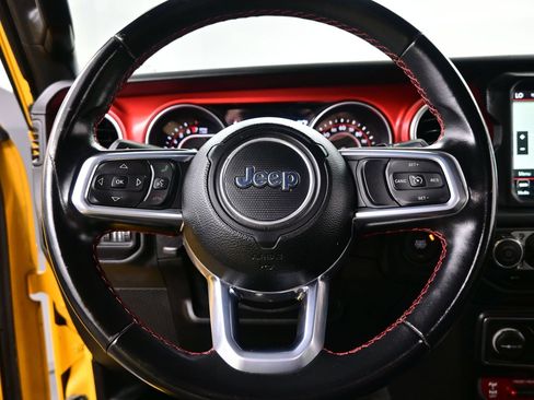 Used 2021 Jeep Wrangler Unlimited Rubicon AWD/4WD image 25