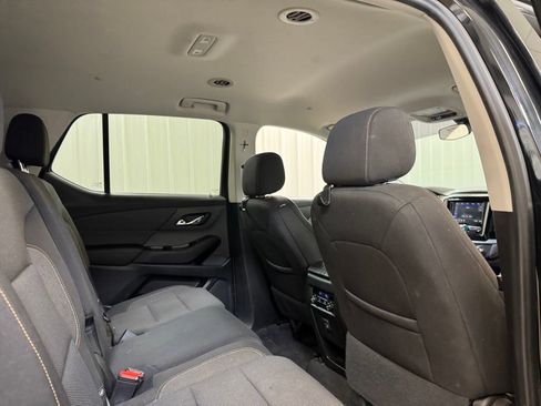Used 2021 Chevrolet Traverse LS w/ LPO, Blackout Package FWD image 25
