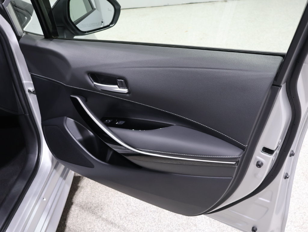 Used 2026 Toyota Corolla XSE FWD image 24