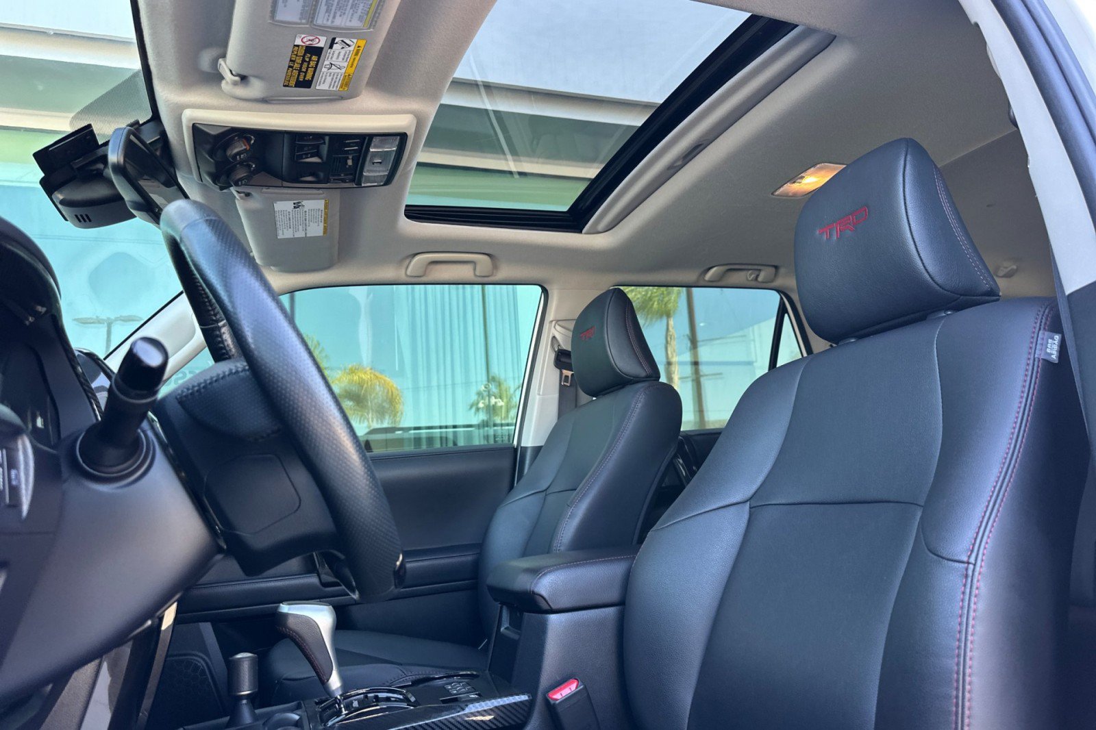 Used 2023 Toyota 4Runner TRD Off-Road Premium w/ Off Road Premium Plus Package AWD/4WD image 5