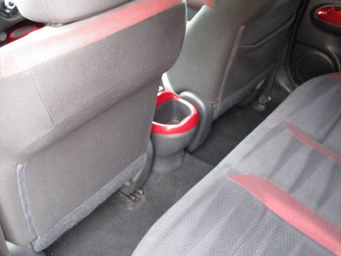 Used 2012 Nissan Juke SV image 12