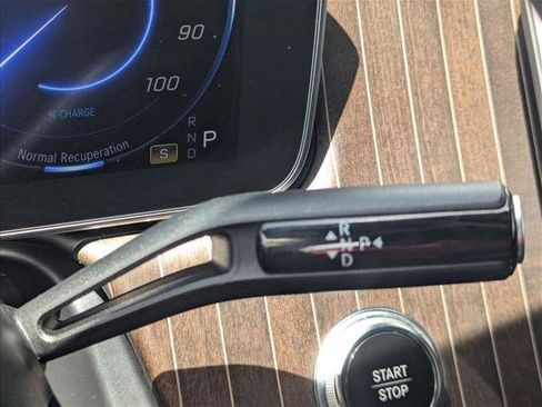 Used 2024 Mercedes-Benz EQE 350+ SUV w/ Pinnacle Trim Package image 12