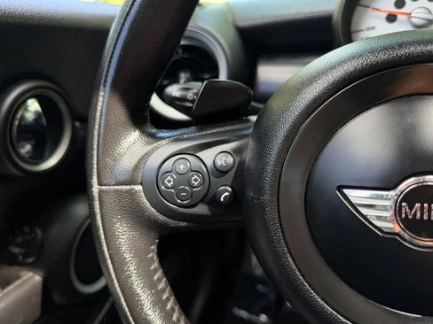 Used 2013 MINI Cooper S FWD image 26