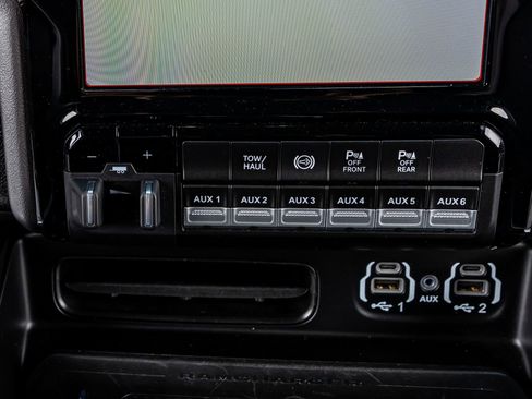 Used 2022 RAM 3500 Laramie image 26