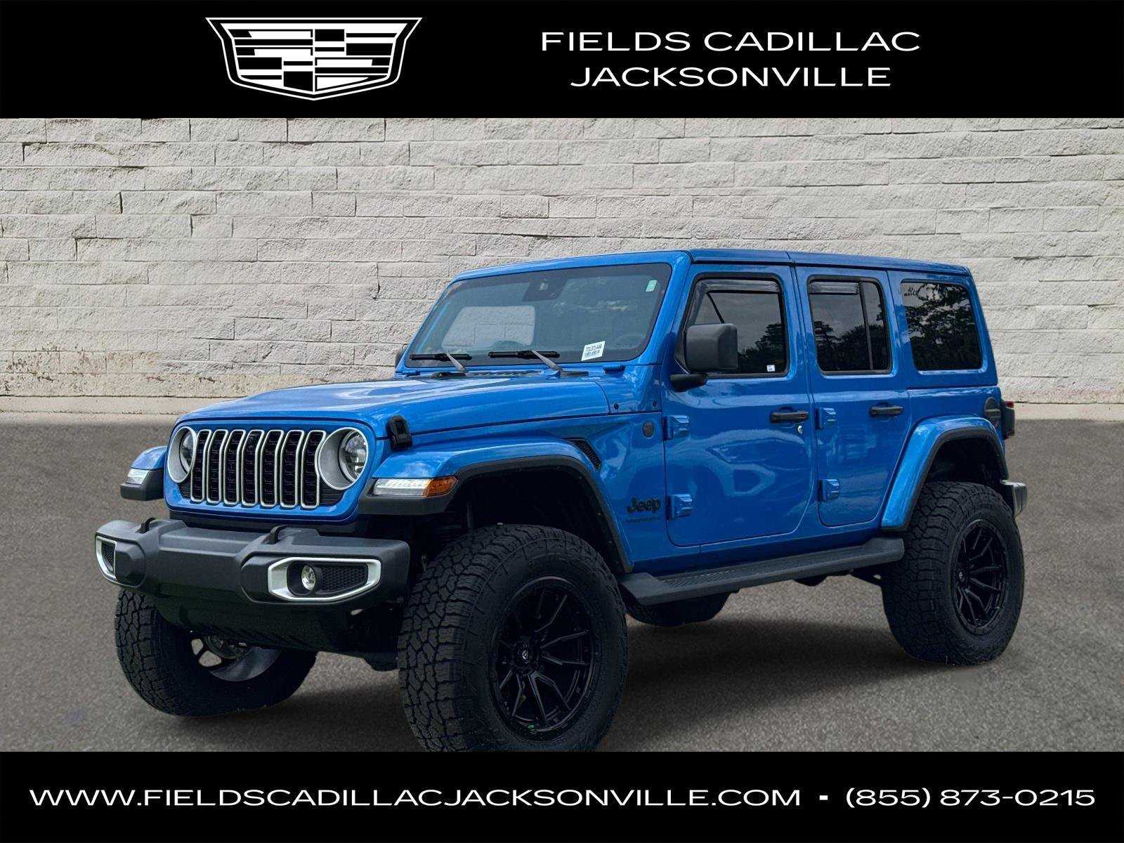 Used 2025 Jeep Wrangler Unlimited Sahara AWD/4WD image 1