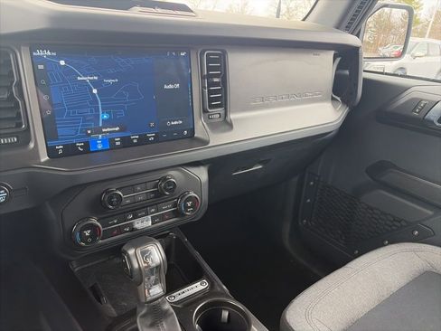 Used 2025 Ford Bronco Big Bend AWD/4WD image 11
