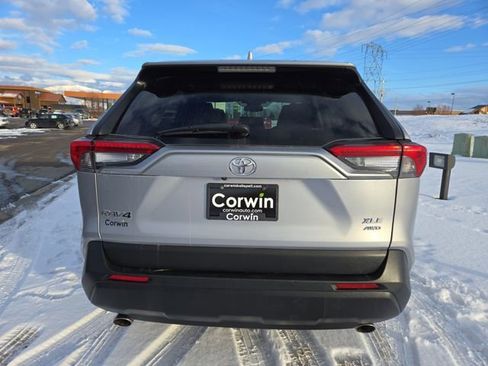 Used 2023 Toyota RAV4 XLE image 12