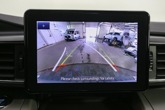 Used 2023 Ford Explorer XLT w/ Equipment Group 202A AWD/4WD image 25