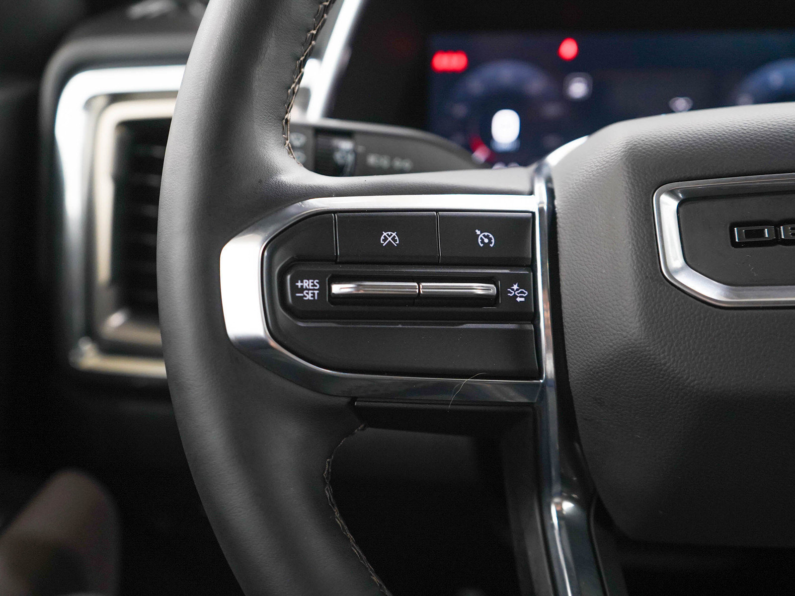 Used 2024 GMC Canyon Denali AWD/4WD image 24