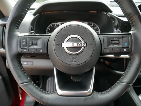 Certified 2024 Nissan Pathfinder SL AWD/4WD image 25