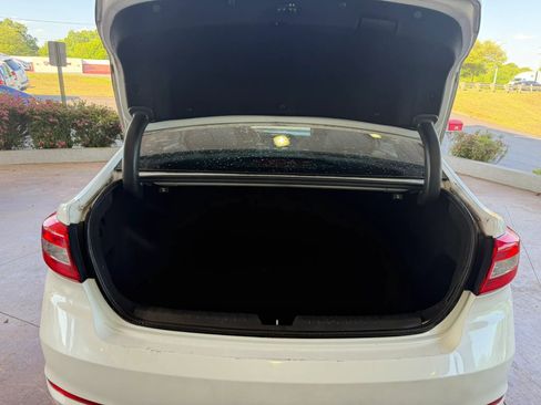 Used 2015 Hyundai Sonata SE FWD image 22