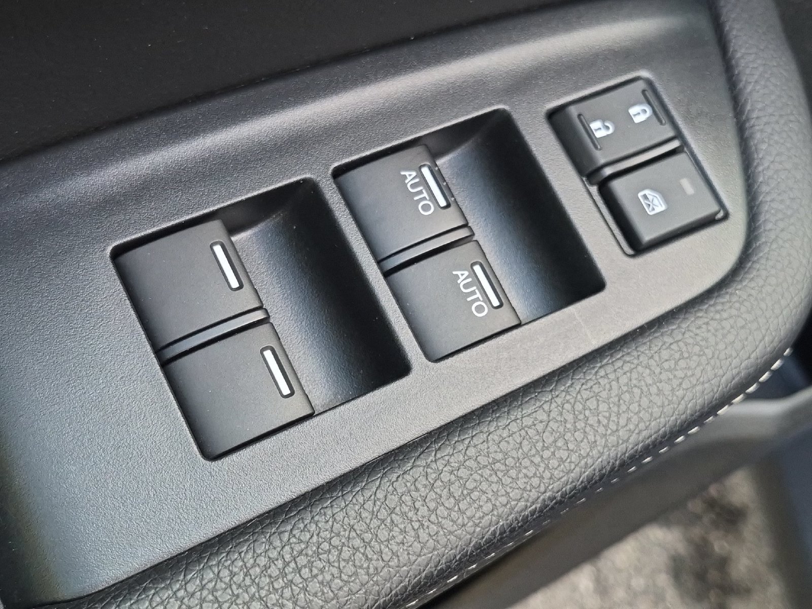 Used 2022 Honda Ridgeline RTL-E image 13