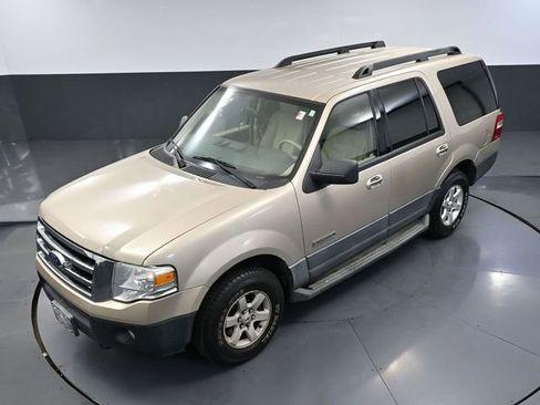 Used 2007 Ford Expedition XLT image 54