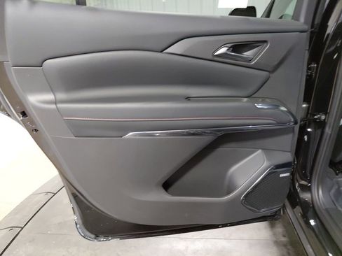 New 2026 Chevrolet Traverse RS w/ LPO, Floor Liner Package image 17