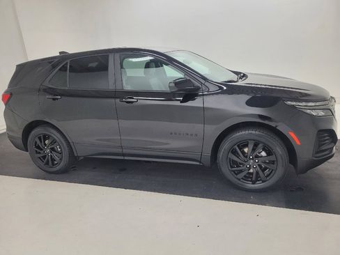 Used 2024 Chevrolet Equinox LS w/ LS Convenience Package AWD/4WD image 11