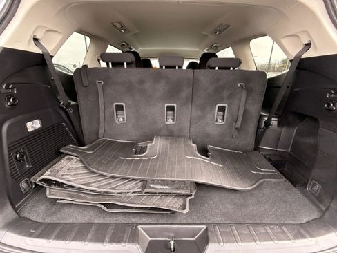 Used 2023 Subaru Ascent Premium image 26