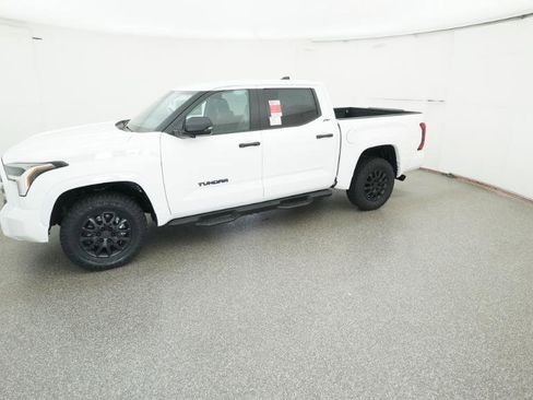 New 2026 Toyota Tundra SR5 AWD/4WD image 5