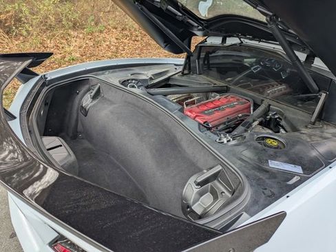 Certified 2021 Chevrolet Corvette Stingray w/ Z51 Performance Package image 31