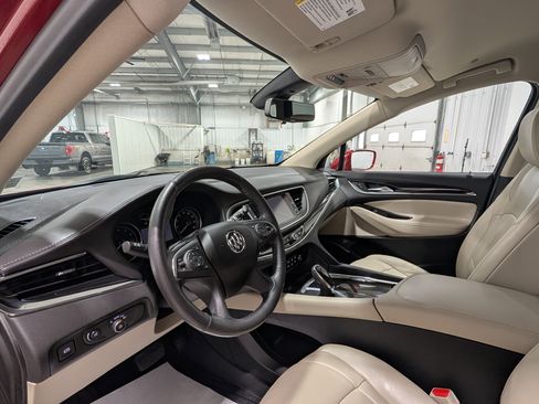 Used 2019 Buick Enclave Premium AWD/4WD image 14