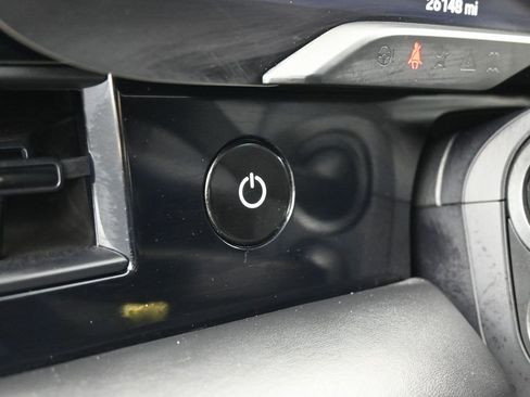 Used 2020 Porsche Taycan 4S image 21