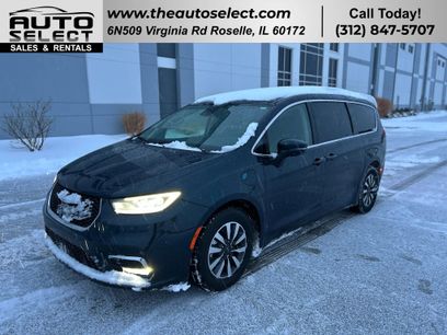 Used 2022 Chrysler Pacifica Touring-L