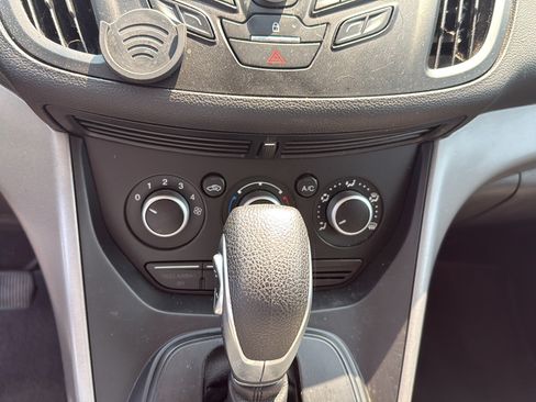 Used 2015 Ford Escape SE AWD/4WD image 28