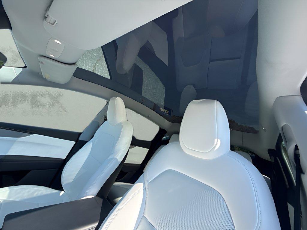 Used 2026 Tesla Model Y Long Range RWD image 10
