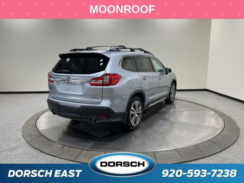 Used 2022 Subaru Ascent Limited w/ Technology Package image 3