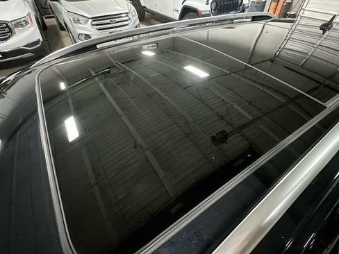 Used 2019 Volkswagen Golf Alltrack AWD/4WD image 24