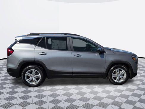 Certified 2023 GMC Terrain SLE w/ Driver Convenience Package image 8