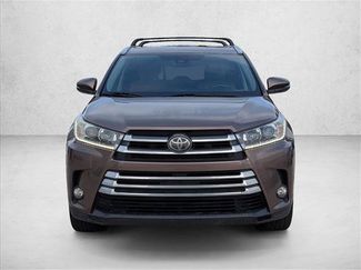Used 2017 Toyota Highlander Limited video 2