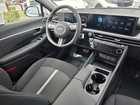 New 2025 Hyundai Sonata SEL image 19