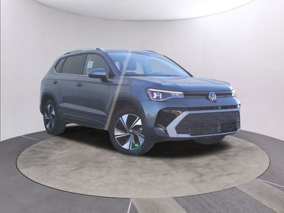 Certified 2025 Volkswagen Taos SE