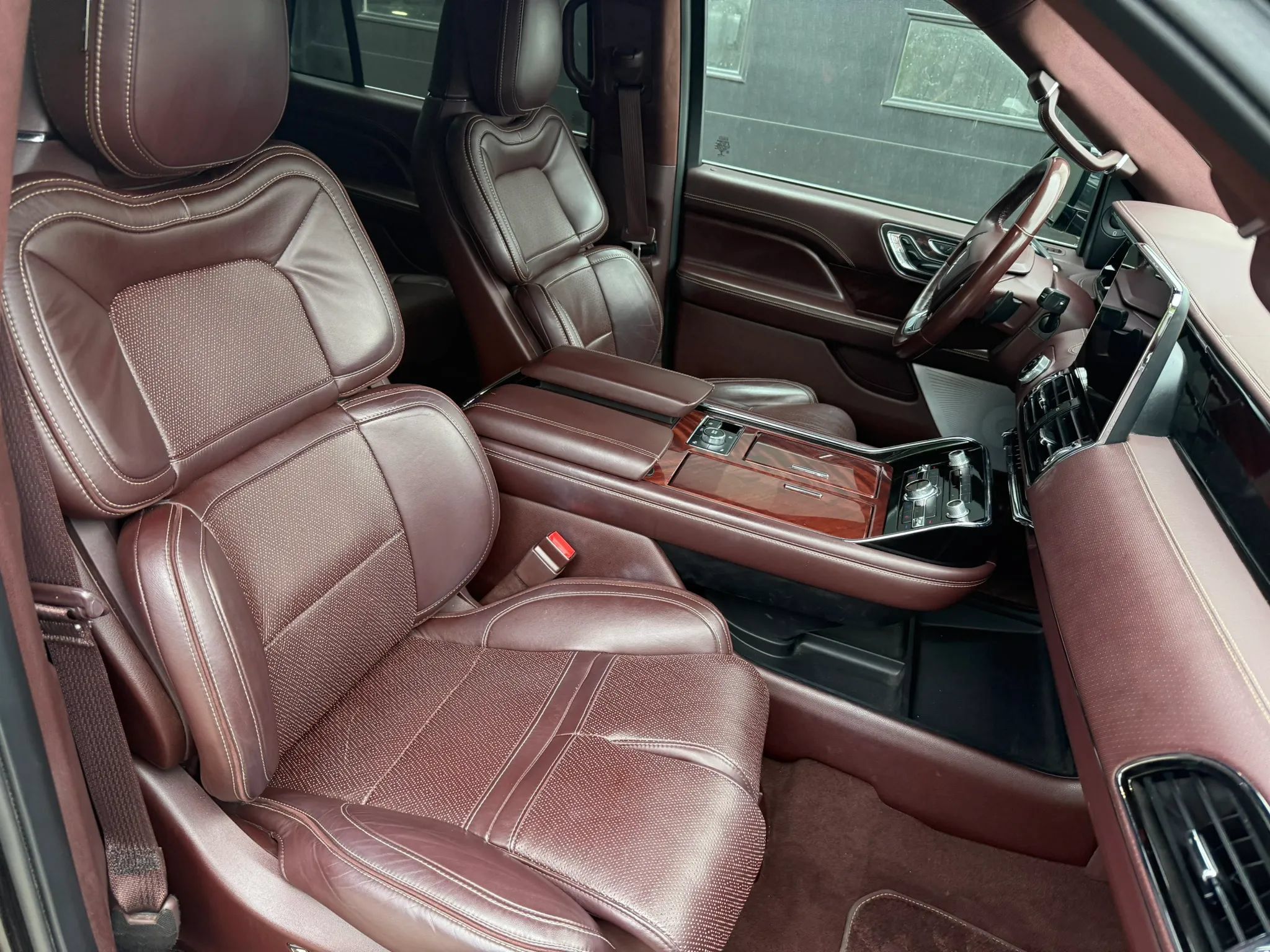 Used 2018 Lincoln Navigator L Black Label AWD/4WD image 8