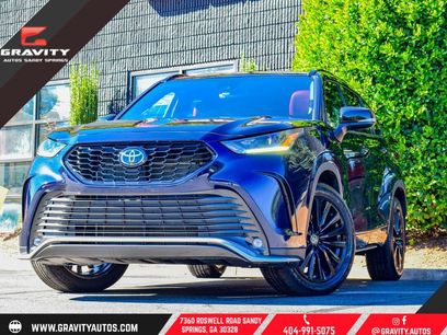 Used 2024 Toyota Highlander FWD