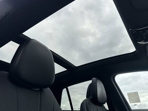 New 2026 Mercedes-Benz EQE 320 4MATIC SUV image 17