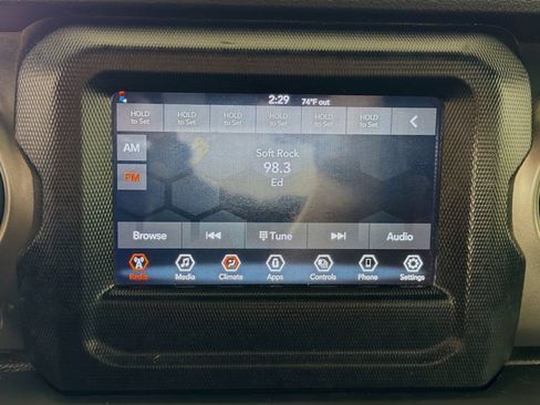 Used 2023 Jeep Wrangler Unlimited Sport AWD/4WD image 20