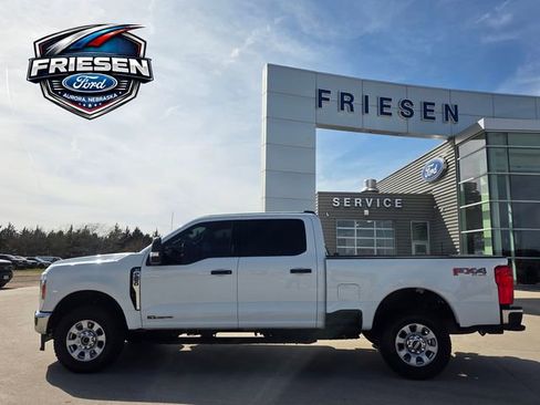 Used 2024 Ford F250 XLT w/ FX4 Off-Road Package AWD/4WD image 4