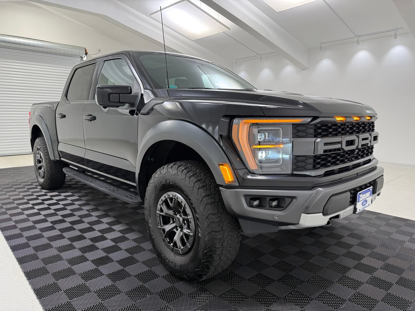 Used 2022 Ford F150 Raptor w/ Raptor 37 Performance Package AWD/4WD image 1
