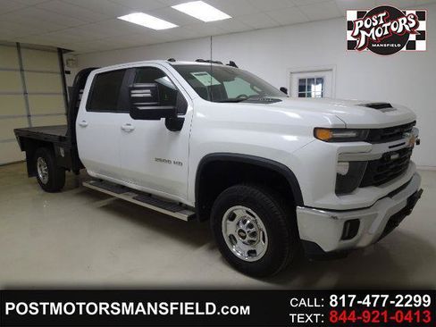 Used 2024 Chevrolet Silverado 2500 LT w/ Convenience Package AWD/4WD image 1